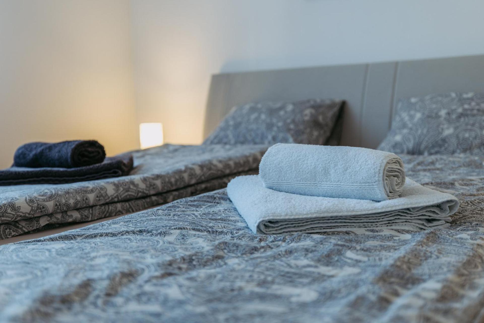 Grosse Ferienwohnung Burgenland Eisenstadt Esterno foto